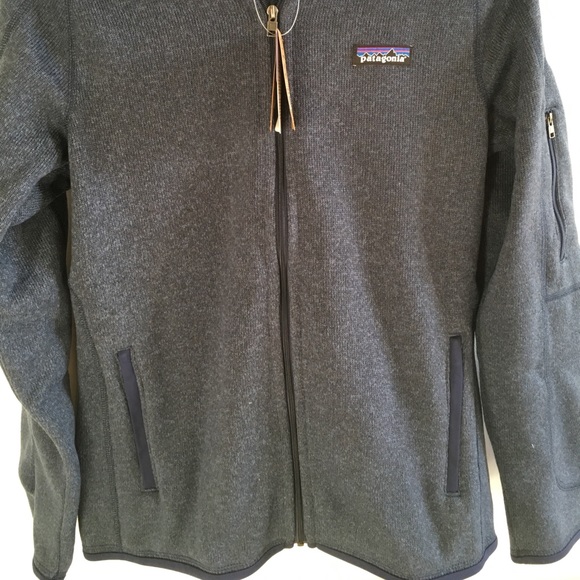 Patagonia Women’s navy zip up - Picture 5 of 6